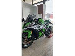  KAWASAKİ Ninja ZX-10R 30 YIL ÖZEL RENK