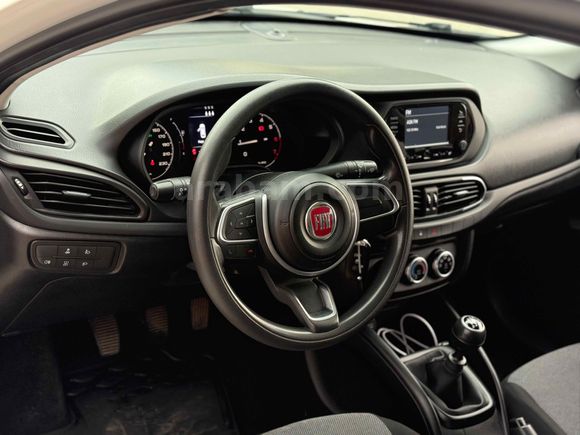 Sahibinden Fiat Egea 1.4 Fire Easy 2023 Model 