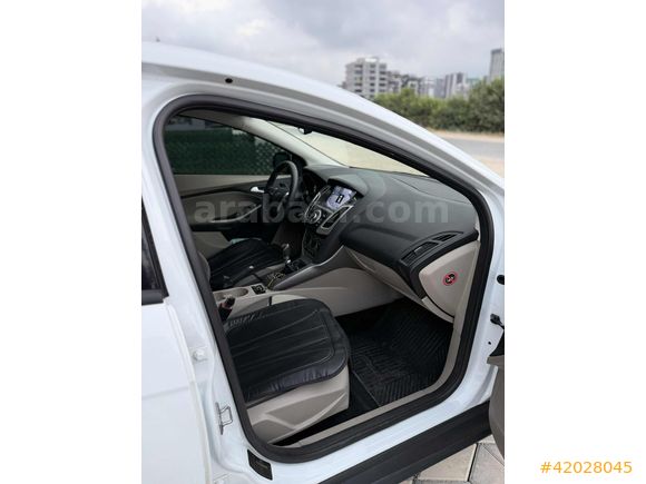 AKINCI AUTO | 2013 FORD FOCUS 1.6TDCİ STYLE PLUS 115HP HATASIZ