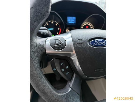 AKINCI AUTO | 2013 FORD FOCUS 1.6TDCİ STYLE PLUS 115HP HATASIZ