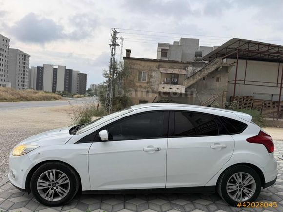 AKINCI AUTO | 2013 FORD FOCUS 1.6TDCİ STYLE PLUS 115HP HATASIZ