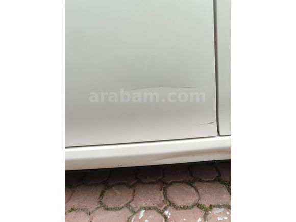 Sahibinden Toyota Auris 1.4 D-4D Comfort Plus 2012 Model