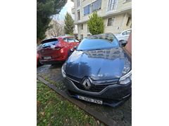 Sahibinden Renault Megane 1.3 TCe Touch 2023 Model İstanbul 31.000 km Gri (titanyum)