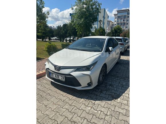 Sahibinden Toyota Corolla 1.5 Dream 2021 Model 