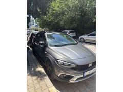 Sahibinden Fiat Egea Cross 1.4 Fire Street 2023 Model  29.000 km Füme