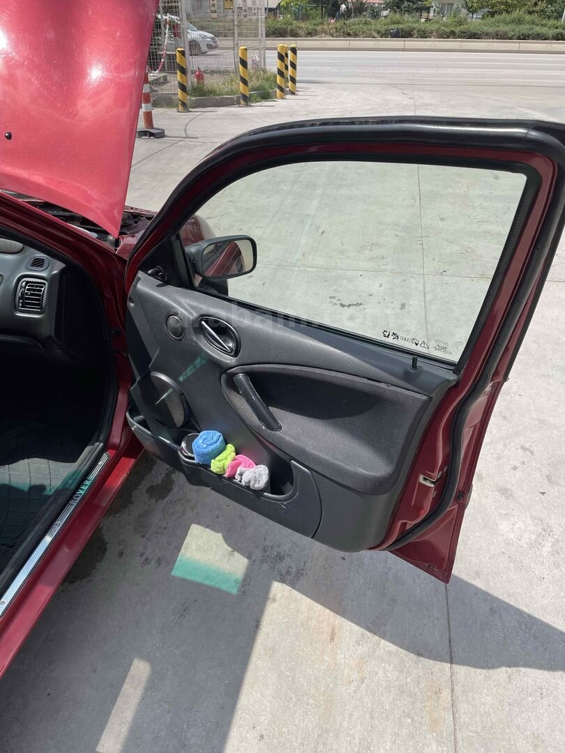 Sahibinden Rover 214 Si 1998 Model Ankara 266.000 km Kırmızı 5