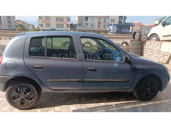 Sahibinden Renault Clio 1.6 RT 2000 Model