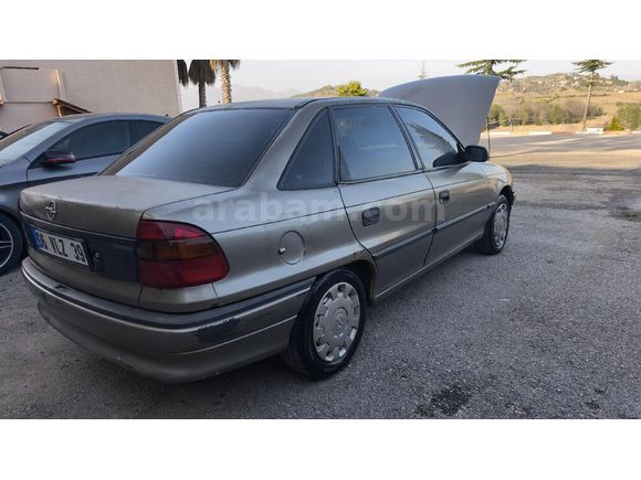 Kaçmaz Opel Astra 1.6 GL