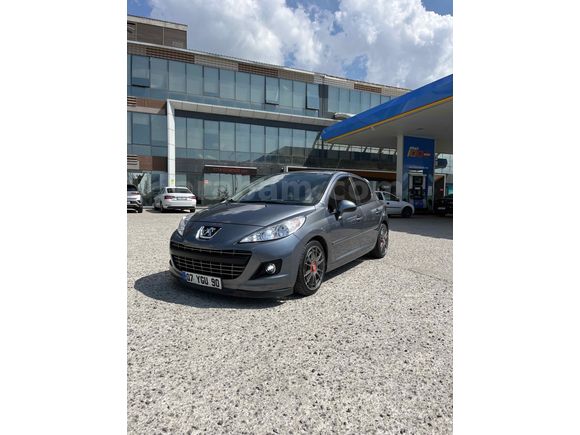 PEUGEOT 207,5