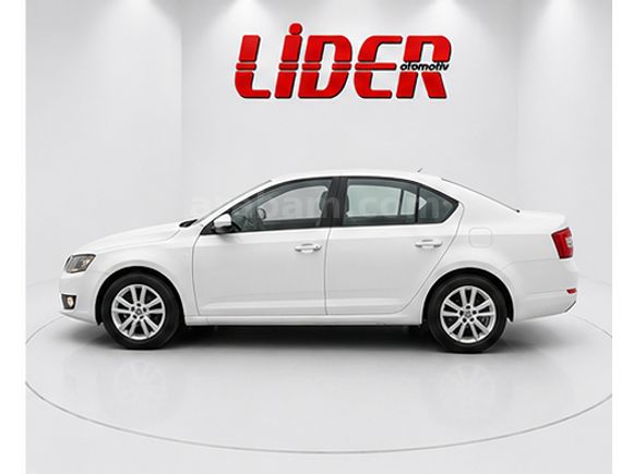 Lider'den Skoda Octavia 1.6 TDI Elegance CR 2015 Model 