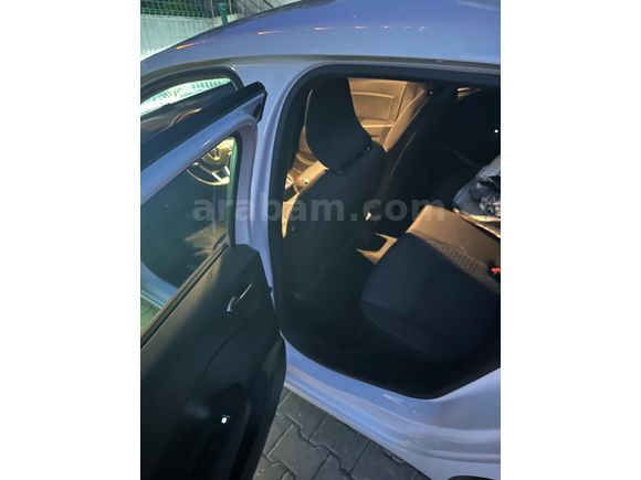 Sahibinden Renault Clio 1.0 TCe Touch 2021 Model