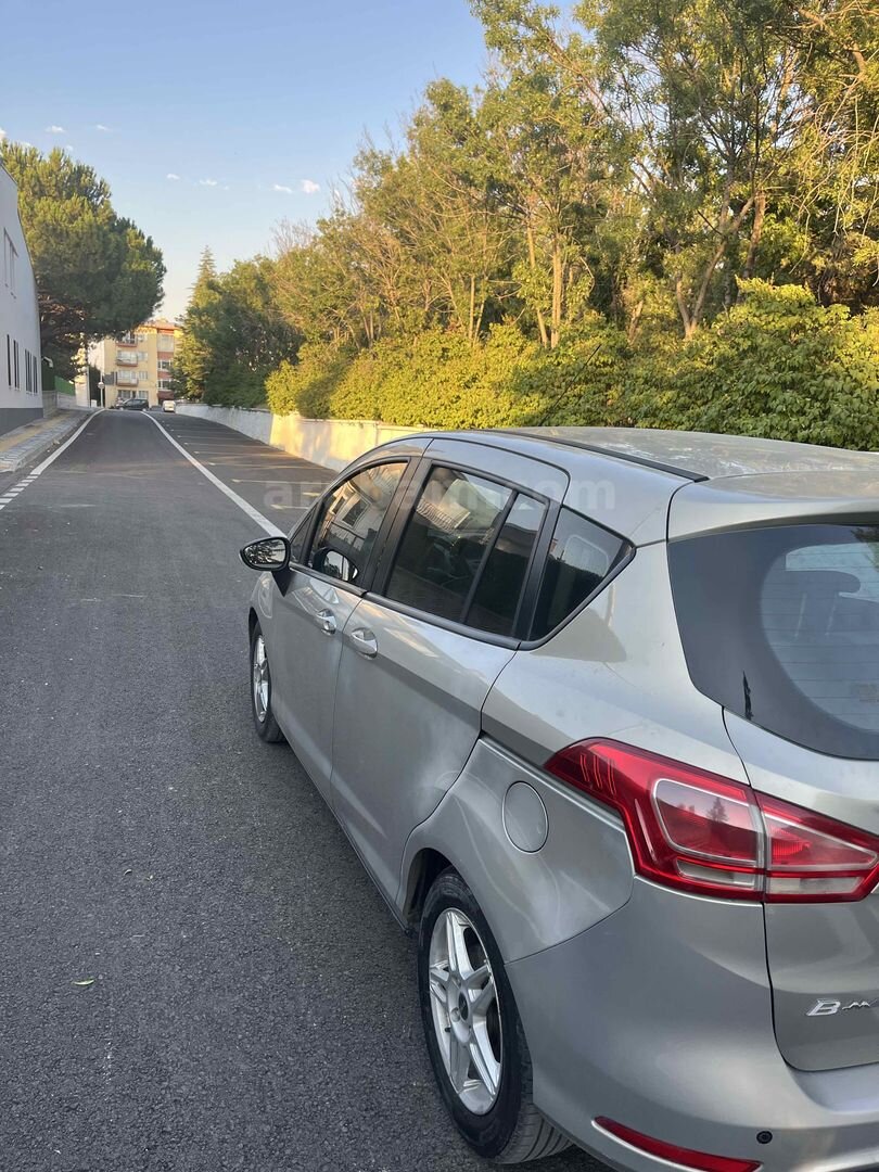 Sahibinden Ford B-Max 1.4 Trend 2013 Model Afyonkarahisar 168.000 km Bej 6