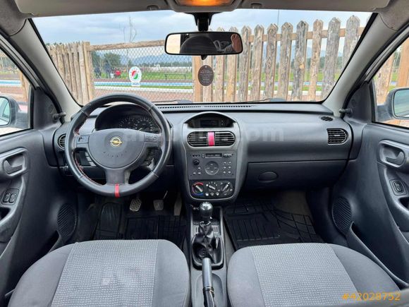 250.000 KM DE DEĞİŞENSİZ CORSA 1.3 CDTI