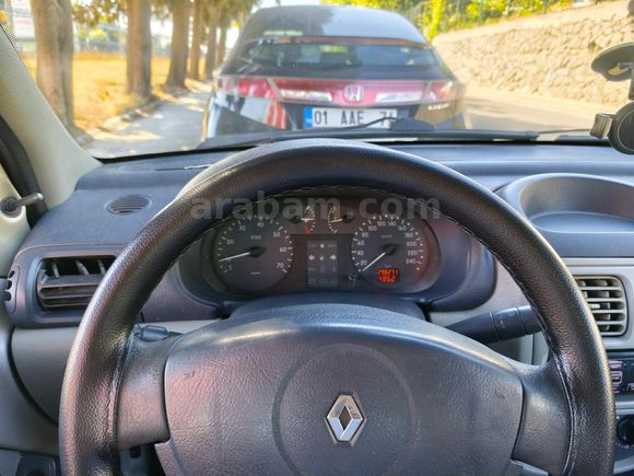 Sahibinden Renault Clio 1.5 dCi Authentique 2002 Model  299.000 km Sarı