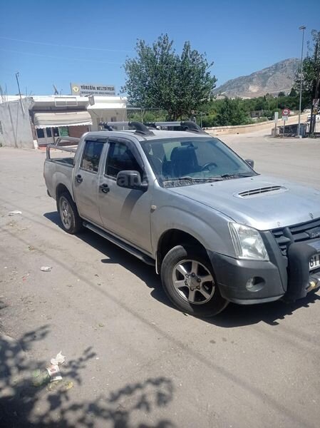 Sahibinden Isuzu D-Max 2.5 4x2 2011 Model