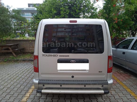 Sahibinden Ford Tourneo Connect 110PS 2010 Model