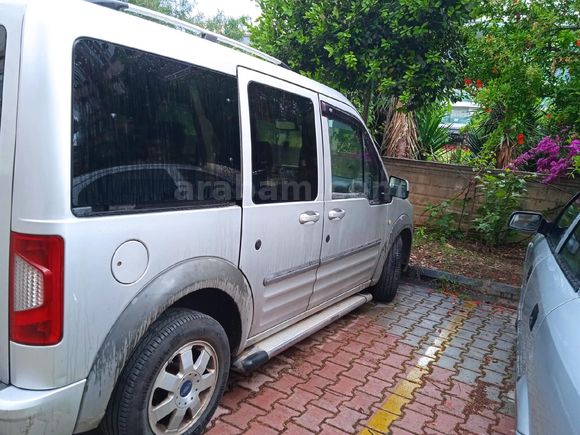 Sahibinden Ford Tourneo Connect 110PS 2010 Model