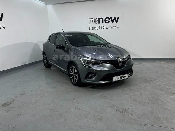 HEDEF RENAULT PLAZA'DAN 2023 CLİO İCON 1,0 TCE XTRONİC