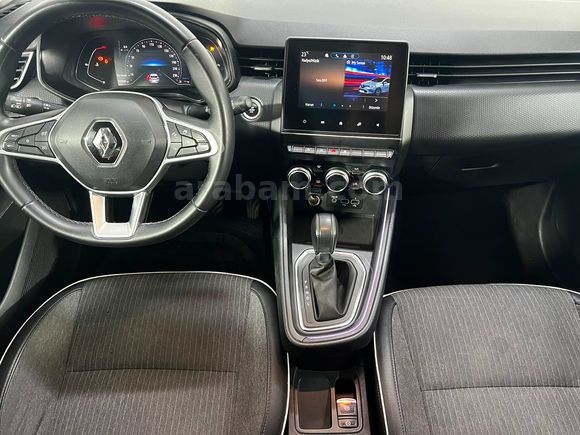 HEDEF RENAULT PLAZA'DAN 2023 CLİO İCON 1,0 TCE XTRONİC