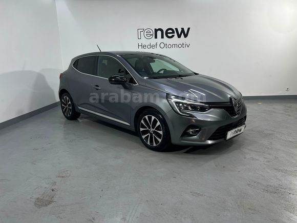 HEDEF RENAULT PLAZA'DAN 2023 CLİO İCON 1,0 TCE XTRONİC