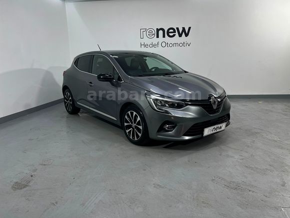 HEDEF RENAULT PLAZA'DAN 2023 CLİO İCON 1,0 TCE XTRONİC