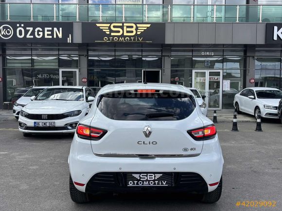 SB OTOMOTİV'DEN FULL SERVİS BAKIMLI HATASIZ BOYASIZ CLİO İCON