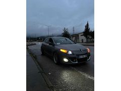Sahibinden Renault Megane 1.5 dCi Privilege 2011 Model  305.000 km Gri