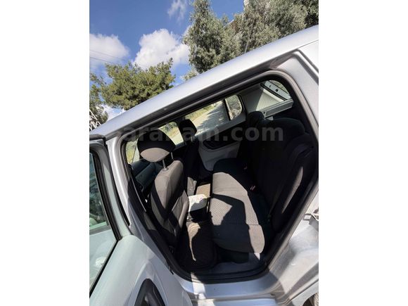 Sahibinden Skoda Fabia 1.2 Ambiente 2011 Model 