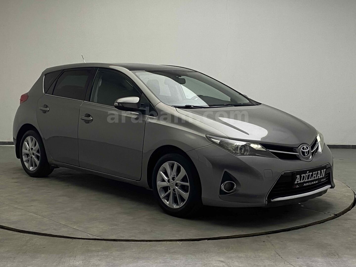 Galeriden Toyota Auris 1.6 Advance Skypack 2014 Model Ankara 114.000 km Kahverengi 5