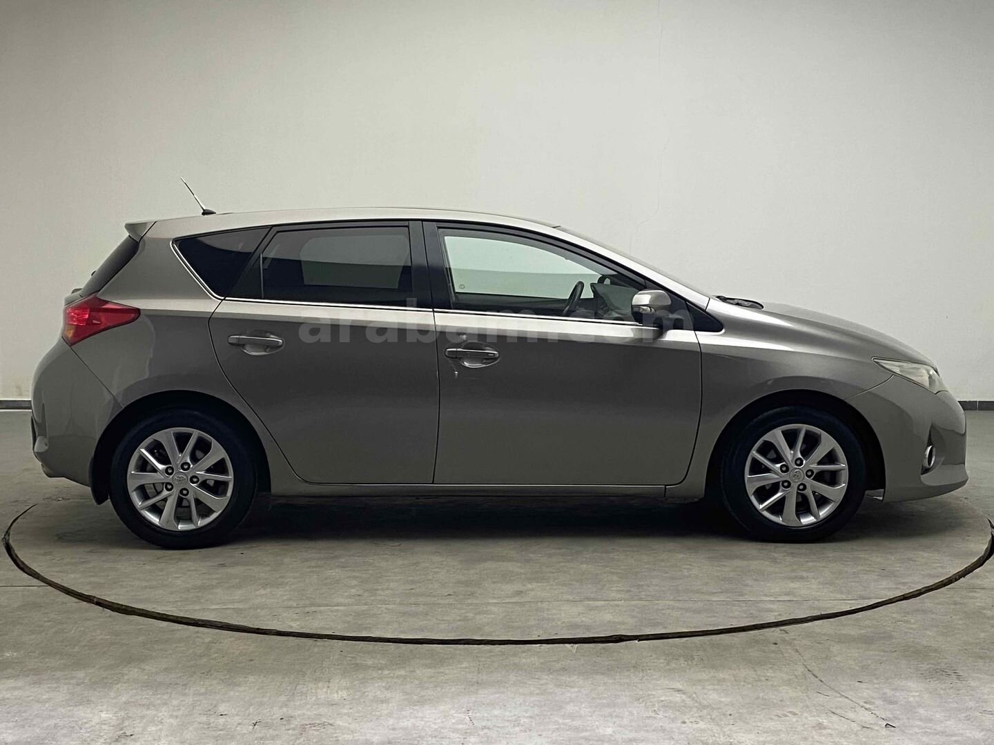Galeriden Toyota Auris 1.6 Advance Skypack 2014 Model Ankara 114.000 km Kahverengi 6
