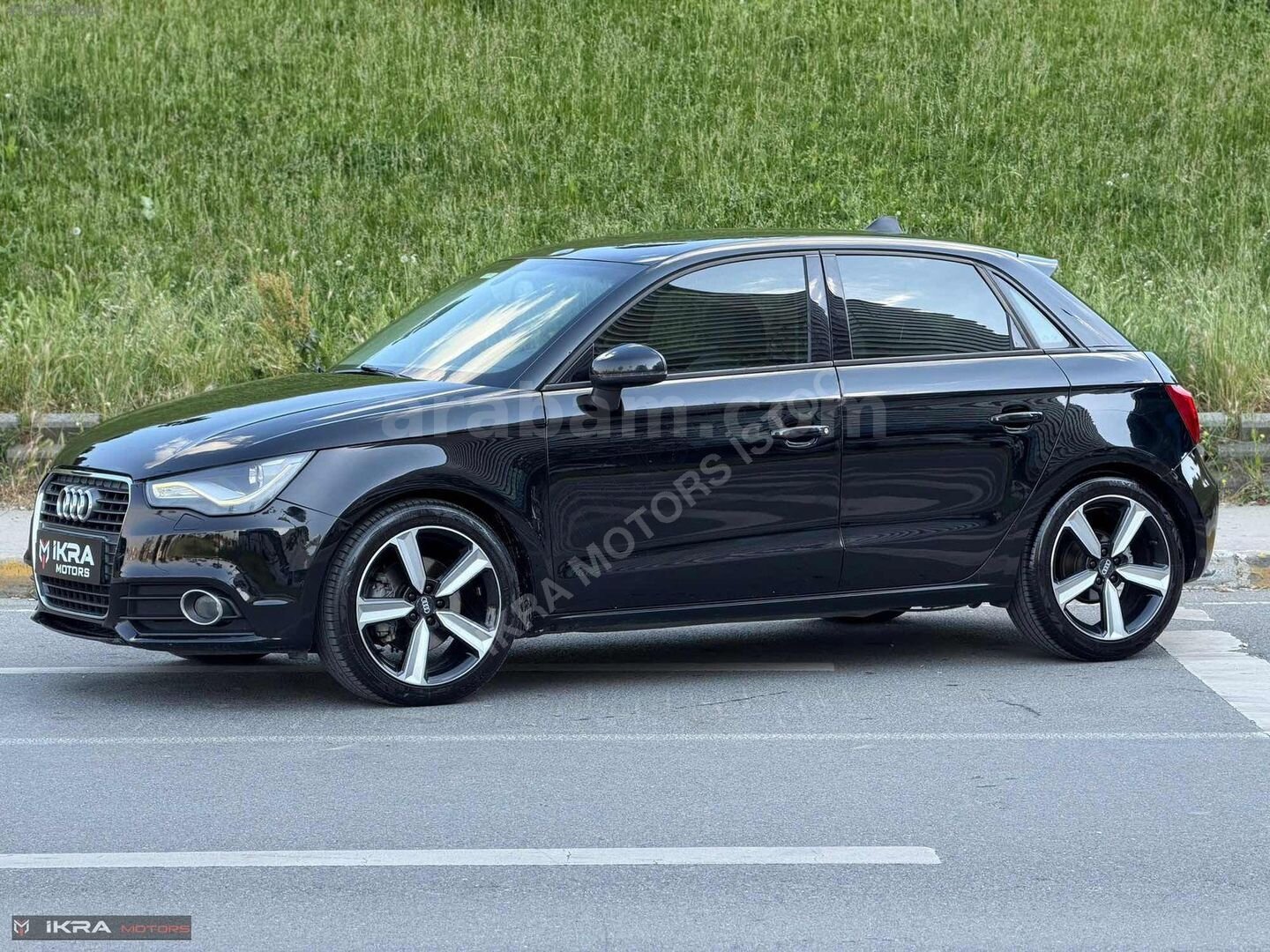 Galeriden Audi A1 1.4 TFSI Ambition 2012 Model İstanbul 200.000 km Siyah 3
