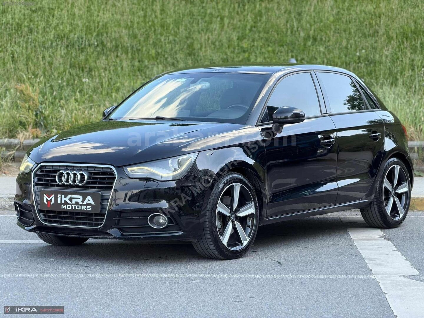 Galeriden Audi A1 1.4 TFSI Ambition 2012 Model İstanbul 200.000 km Siyah 2