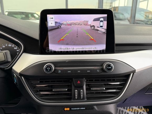 HAZARBEY 2019 FOCUS 1.5 TDCİ TİTANİUM/OTONM/ŞERİT TKP/ KIŞ PAKET