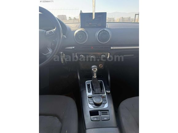 2015 model Audi A3 Otomatik Dizel 154 bin km