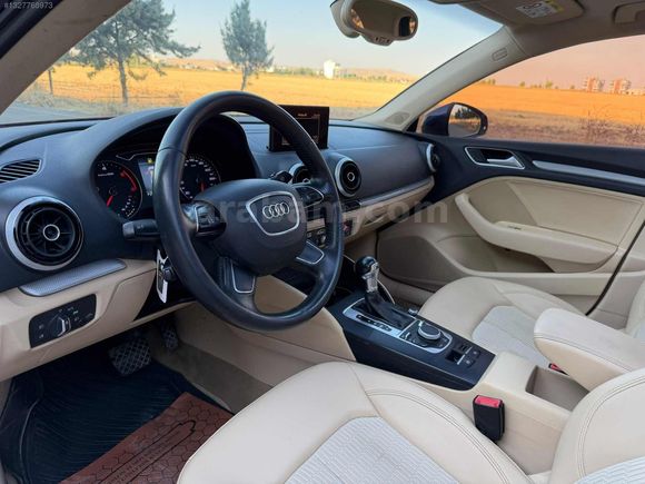 ÇELİKLER'DEN 2015 AUDİ A3 CAM TAVAN DÜŞÜK KM