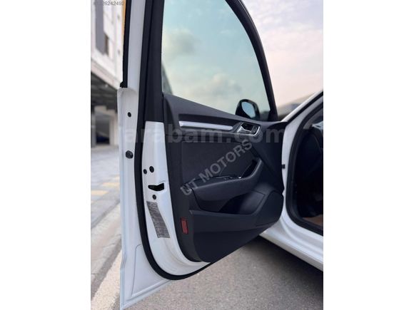 UT MOTORS A3 BÖYLESİ ZOR CAM TAVAN MAKYAJLI DOLU