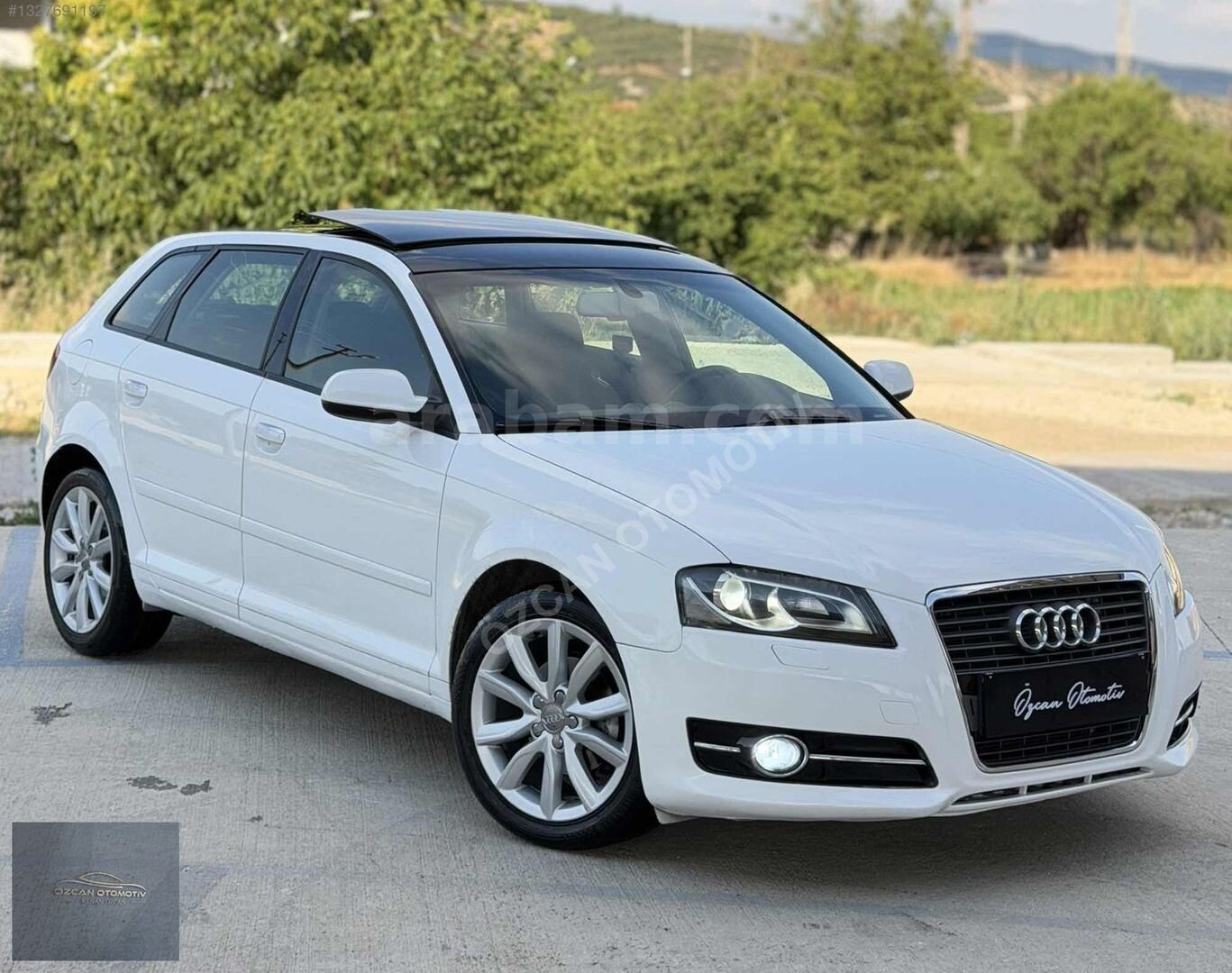Galeriden Audi A3 Sportback 1.6 TDI Attraction 2012 Model Isparta 184.000 km Beyaz 2