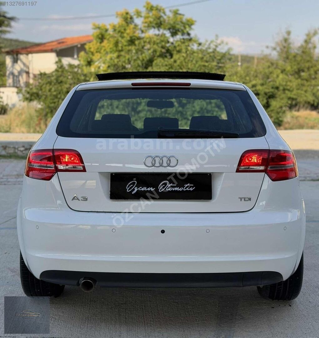Galeriden Audi A3 Sportback 1.6 TDI Attraction 2012 Model Isparta 184.000 km Beyaz 6