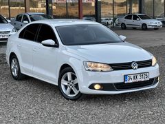 Galeriden Volkswagen Jetta 1.6 TDi Comfortline 2013 Model Şanlıurfa