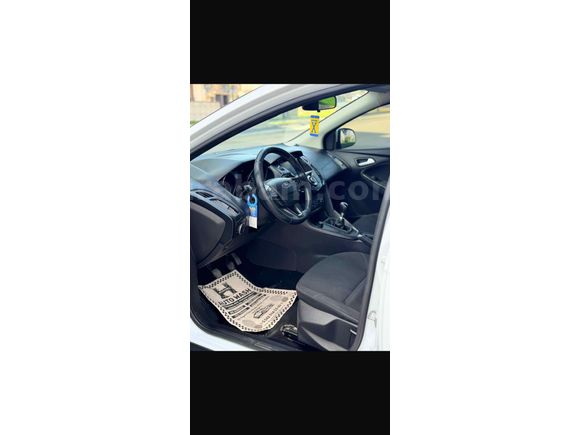 Sahibinden Ford Focus 1.6 TDCi Trend X 2015 Model  145 binde