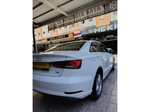 2016 AUDI A3
