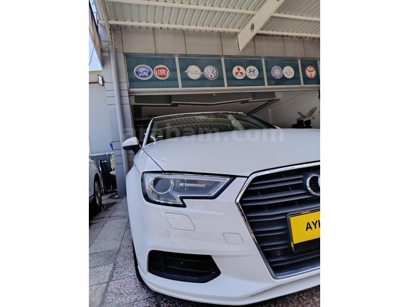 2016 AUDI A3