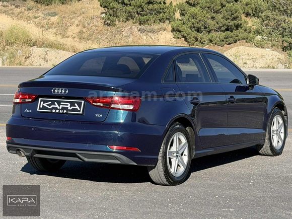 KARA GRUP' 2017 A3 SEDAN 1.6 DİZEL' OPSİYON RENK' GERİ GÖRÜŞ