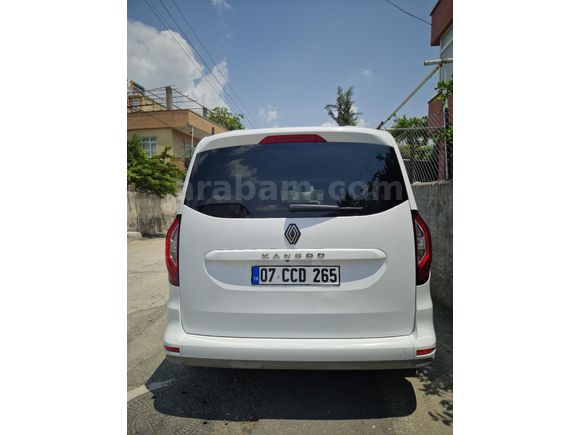 Sahibinden Renault Kangoo Multix 1.3 TCe Techno 2025 Model