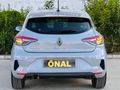 ÖNAL'DAN 2025 RENAULT CLİO 1.0 TCE EVOLUTİON X-TRONİC 10.BİN KM
