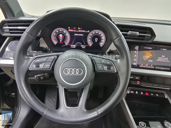 YÜCELER OTO'DAN 2023 AUDİ A3ADVANCE KDV%20 CAM TAVAN HATASIZ