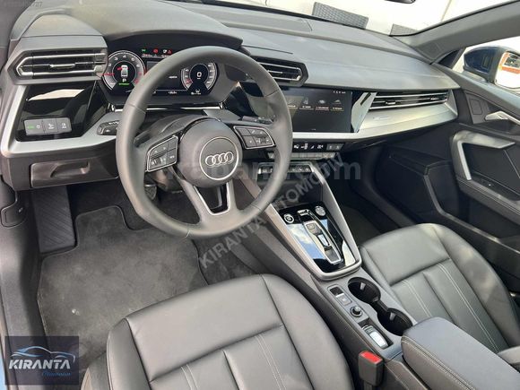 KIRANTA 2025 AUDİ A3 1.5 ADVANCED CAM TAVAN PARLAMENT MAVİ