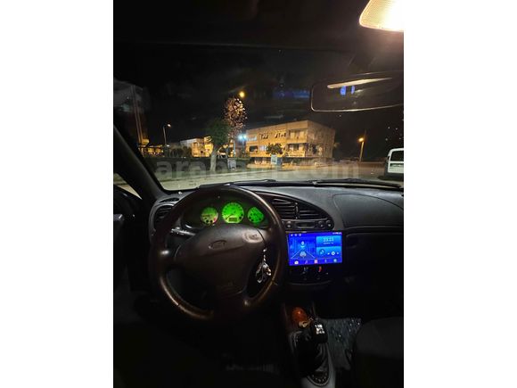 Sahibinden Ford Fiesta 1.4 Fun 2000 Model 
