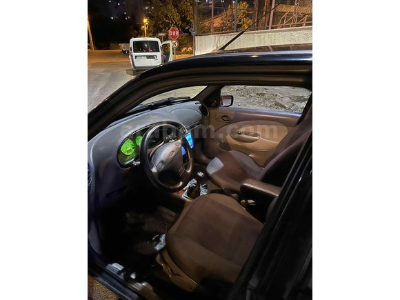 Sahibinden Ford Fiesta 1.4 Fun 2000 Model 