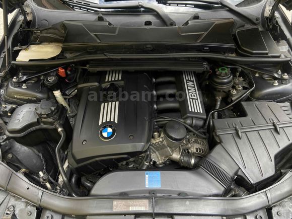 TR’DE TEK E92 328İA USA N52 B30